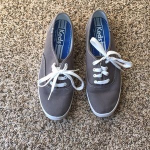 Keds Sneakers